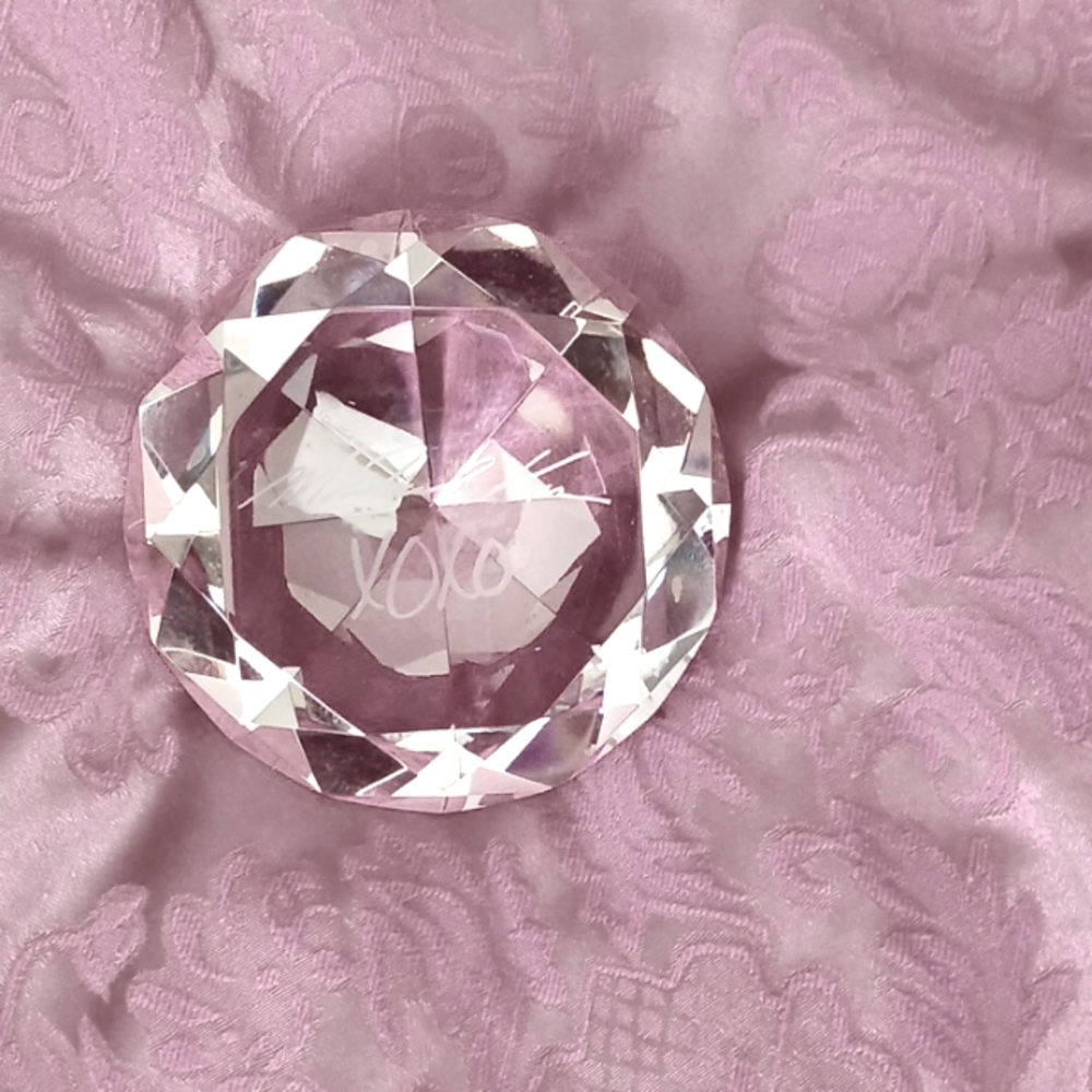 PAPER WEIGHT